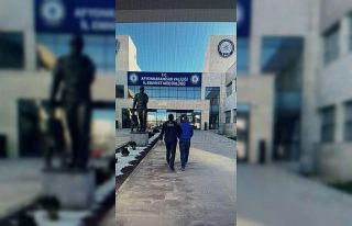 FETÖ’den hapis cezası ile aranan şahıs polis...