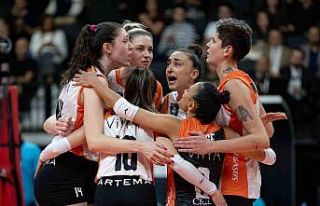 File derbisinde zafer Eczacıbaşı Dynavit’in