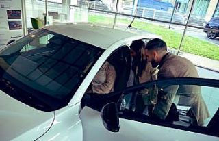 Fransa’da dar gelirli çalışanlara "Sosyal...