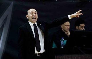 Galatasaray, başantrenör Yakup Sekizkök ile yollarını...