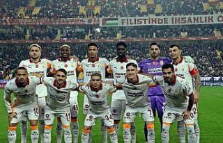 Galatasaray’da 2 değişiklik