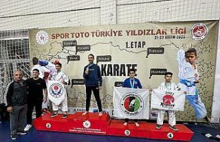 Gaziosmanpaşalı karatecilerden Türkiye Yıldızlar...