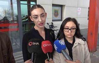 Güllü’nün kızı ve arkadaşından, kendileri...