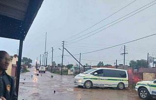 Güney Afrika’da eğlence mekanına silahlı saldırı:...