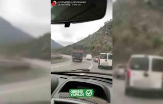 Hatalı sollama yapan tır sürücüsüne ceza