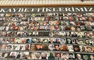 Hüzün ve hatıra yan yana