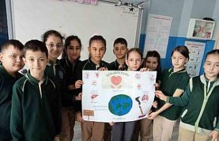 İlkokul öğrencilerinden sağlıklı yaşam mesajı
