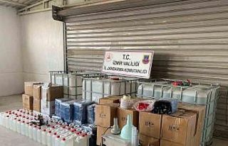 İzmir’de 1,5 milyon lira değerinde kaçak etil...