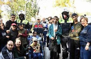 Jandarmadan özel ihtiyaçlı çocuklara anlamlı...