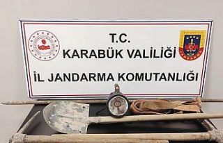 Kaçak kazı yapan 5 kişi yakalandı