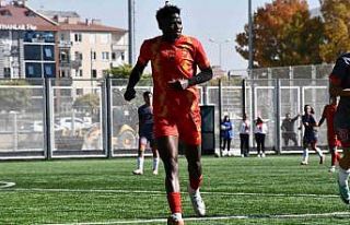 Kafayat Atoke Başhıru durdurulamıyor