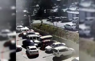 Kalp krizi geçiren sürücü hastane otoparkında...