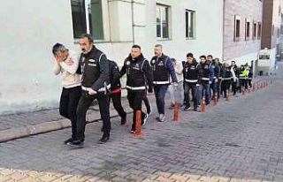 Kanser ilaçlarını usulsüz şekilde temin eden...