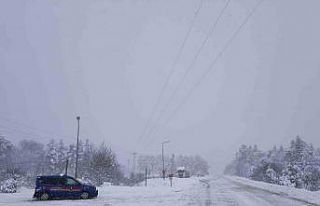 Karabük’te 112 köy yolu ukaşıma kapandı