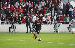 Karşıyakalı Adem Yeşilyurt’a milli davet