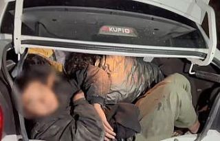 Kars’ta bagaja istiflenen düzensiz göçmenler...