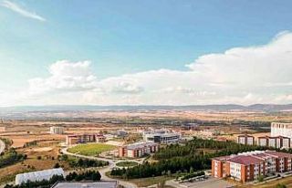 Kastamonu Üniversitesi’nin kayın kontrplak üretimine...