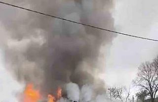 Kastamonu’da 2 katlı ev alev alev yandı