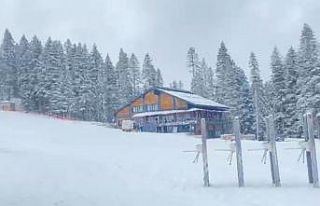 Kastamonu’nun yüksek kesimlerinde kar yağışı...