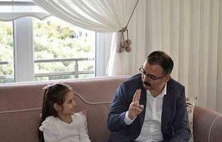 Kaymakam Ateş, öğrencilerin misafiri oldu