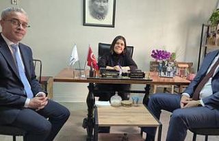 Kaymakam Dalak’tan kadın muhtara teşekkür