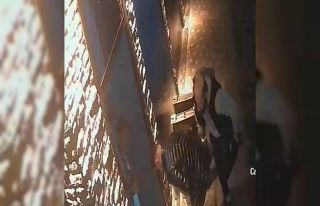 Kayseri’de esnaf boğazına şeker kaçan çocuğu...