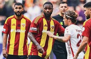 Kayserispor’a 17 maçta 42 sarı kart ve 2 kırmızı...