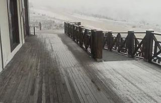 Keltepe Kayak Merkezine mevsimin ilk karı düştü