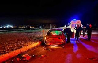 Kırmızı ışık ihlali kazaya sebep oldu: O anlar...