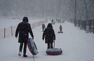 Kış turizminin gözdesi Kartepe’de kar sevinci