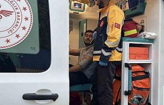 Kocaeli’de bina çatısında yangın: Baba ve oğlu...