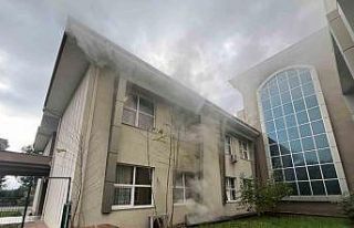 Kocaeli’de ilkokulda yangın paniği