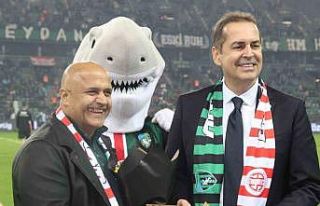 Kocaelispor ve Antalyaspor başkanlarından dostluk...