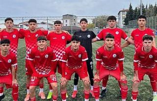 Körfez Gençlerbirliği U18 takımı liderliğini...