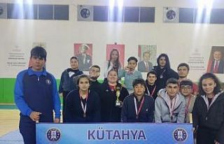 Kütahyalı haltercilerinden büyük başarı