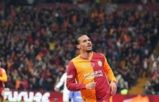 Leroy Sane ligdeki 5. golünü attı