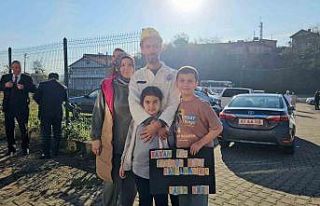 Madenden çıkıp okula koştular