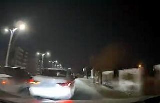 Makas atıp araca çarptı, bir şey olmamış gibi...