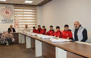 Malatya’dan 7 sporcu milli takım kampına gitmeye...