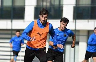 Manisa FK, Serikspor hazırlıklarına çarşamba...