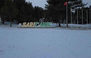 Manisa’da yüksek kesimlerde kar yağışı etkili...