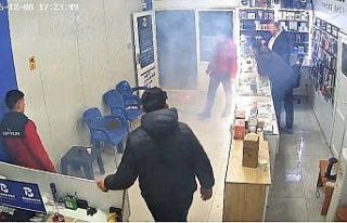 Mardin’de cep telefonu tamir sırasında alev aldı