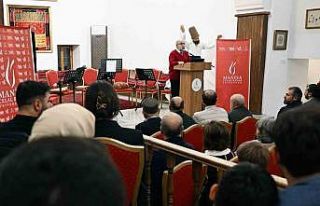 MCBÜ Bilim Kafe’de, Tasavvuf Musikisi Eşliğinde...