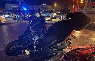 Menteşe’de motosiklet tıra çarptı: 1 ölü
