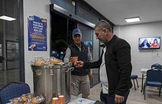 Mersin’de emekçilere ücretsiz çorba