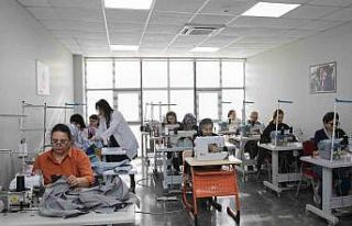 Mersin’de giyim üretim kurslarına büyük ilgi