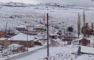 Mersin’in yüksek kesimlerinde kar yağışı etkili...