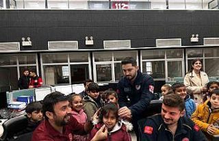 Minik öğrenciler 112’yi yerinde öğrendi