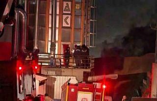 Mobilya fabrikasında feci kaza: Talaş silosuna düşen...