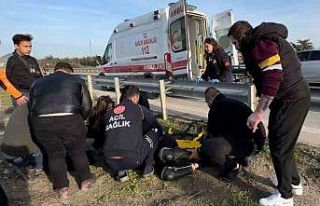 Motosikletle bariyere çarpan üniversite öğrencisi...